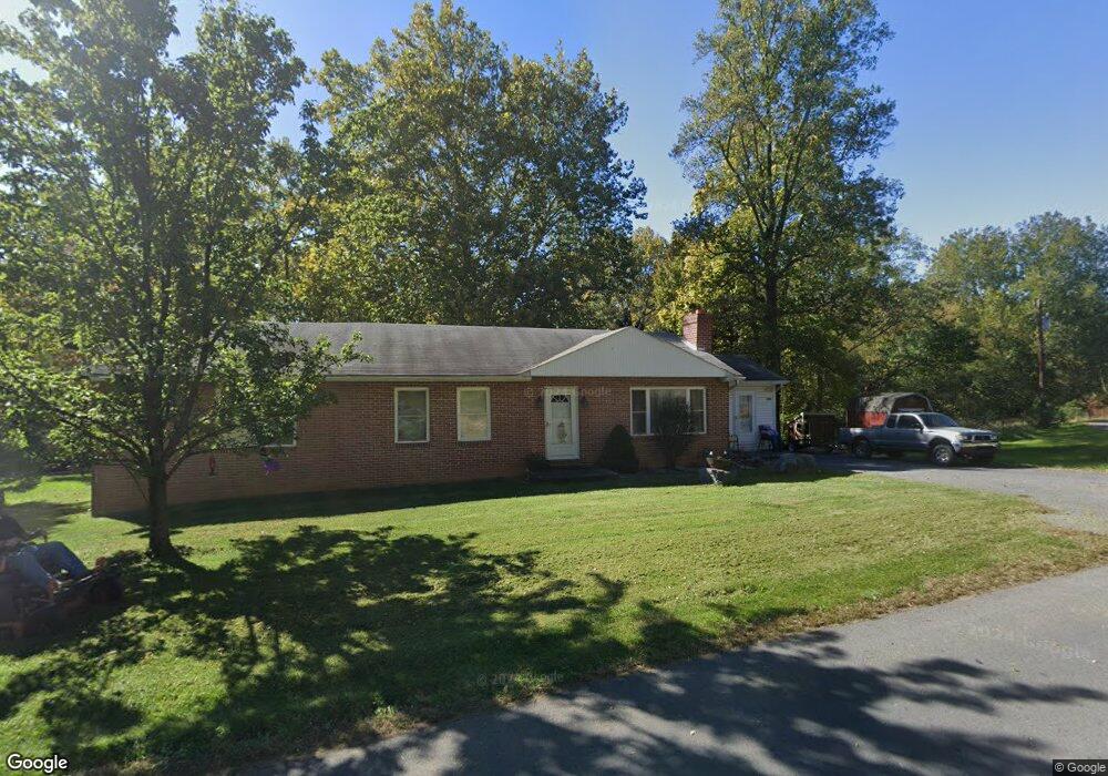 669 Henshaw Rd, Bunker Hill, WV 25413 - photo 1