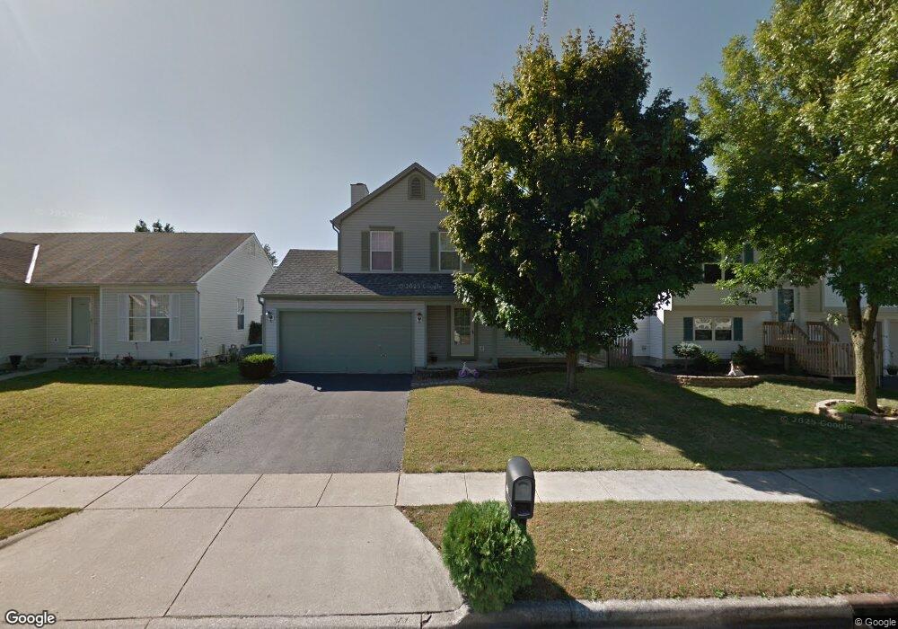 863 Gulliver Dr, Columbus, OH 43207 - photo 1