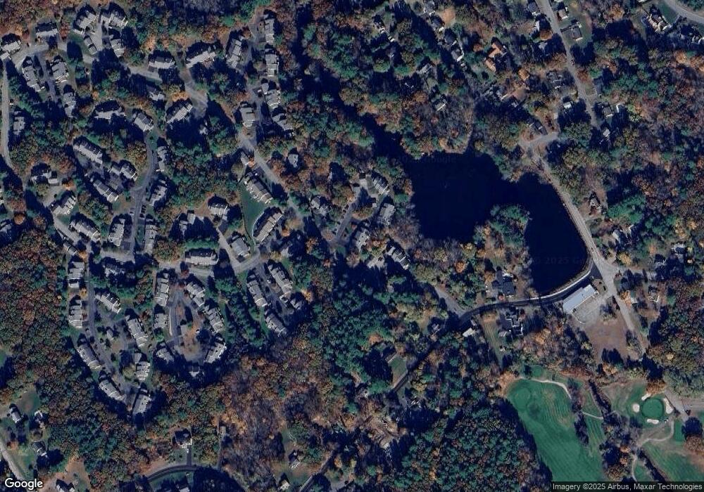 52 Laurelwood Dr, Hopedale, MA 01747 - photo 1