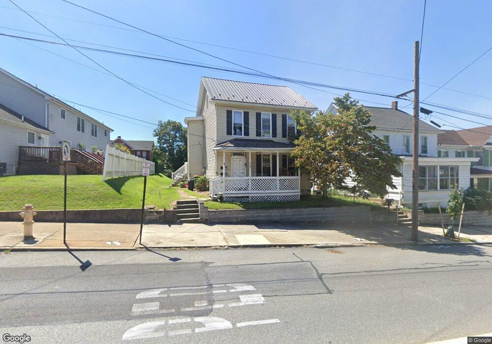 410 W Main St, Waynesboro, PA 17268 - photo 1