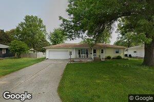 1001 Sunset Dr, Viola, IL 61486