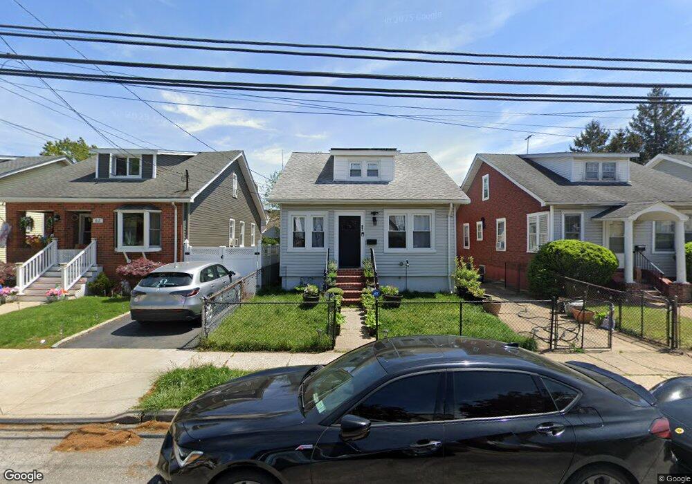 67 James St, Franklin Square, NY 11010 - photo 1