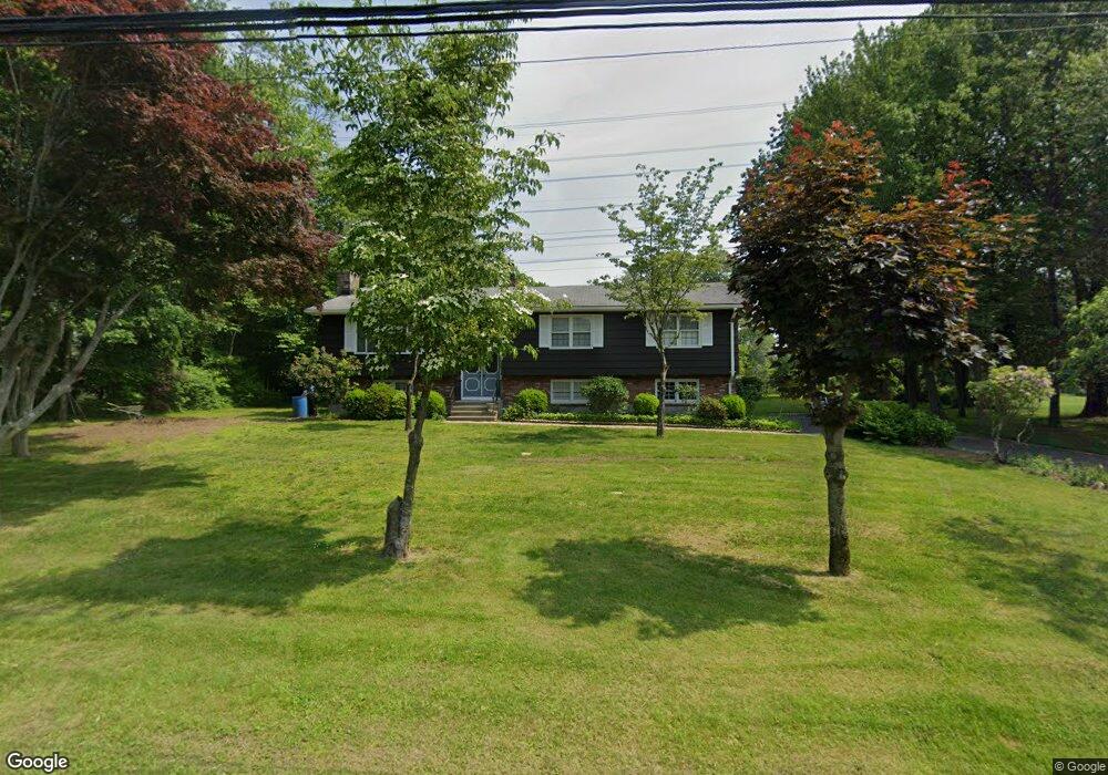 220 High Plains Rd, Orange, CT 06477 - photo 1