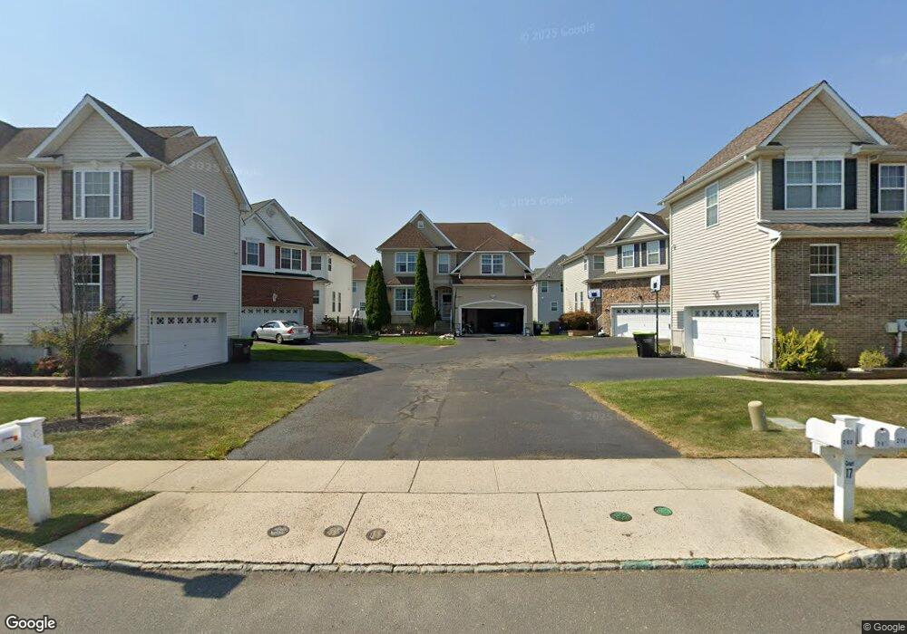 283 Morning Glory Dr, Monroe Township, NJ 08831 - photo 1