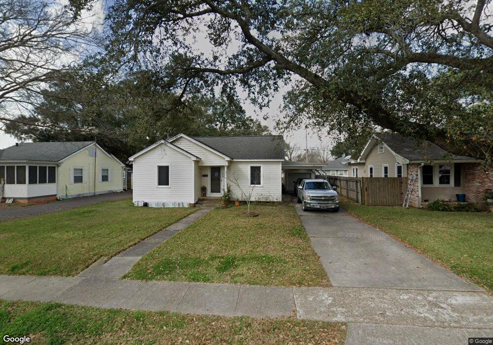 329 Indest St, New Iberia, LA 70563 - photo 1