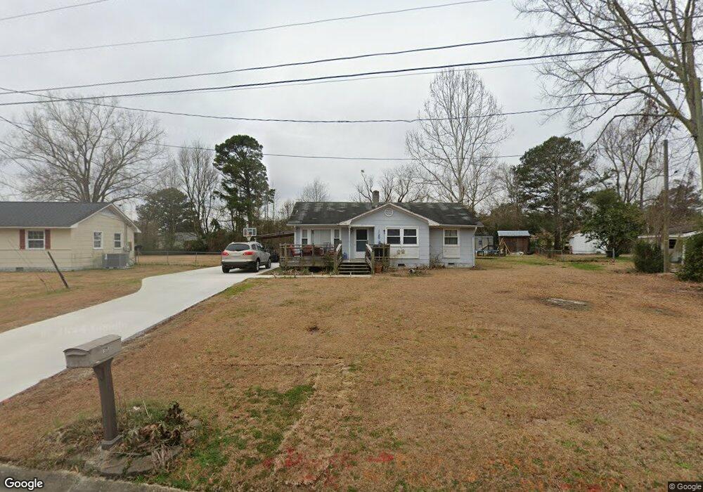 105 Gary Ct, Jacksonville, NC 28546 - photo 1