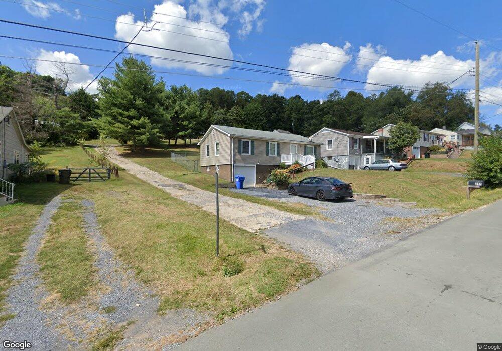 217 Orchard Rd, Staunton, VA 24401 - photo 1