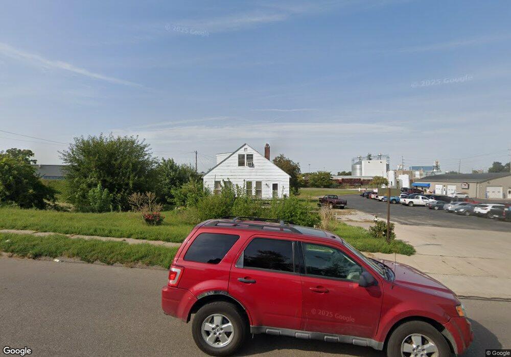 1226 16th Ave SW, Cedar Rapids, IA 52404 - photo 1