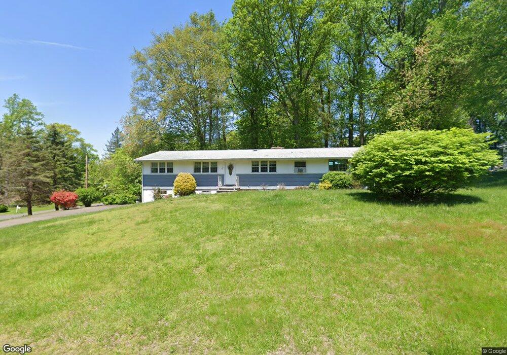 34 Elmsted Rd, Trumbull, CT 06611 - photo 1