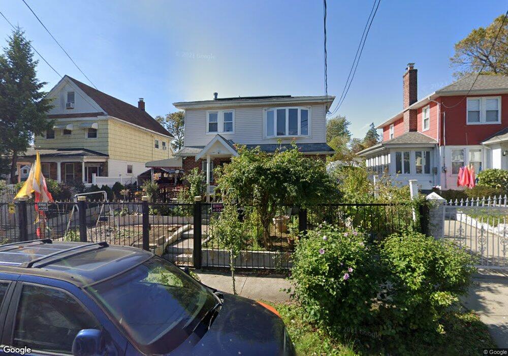 8948 197th St, Hollis, NY 11423 - photo 1