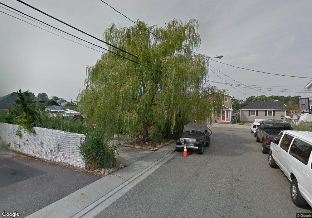 638 Lincoln St, Baldwin, NY 11510 - photo 1