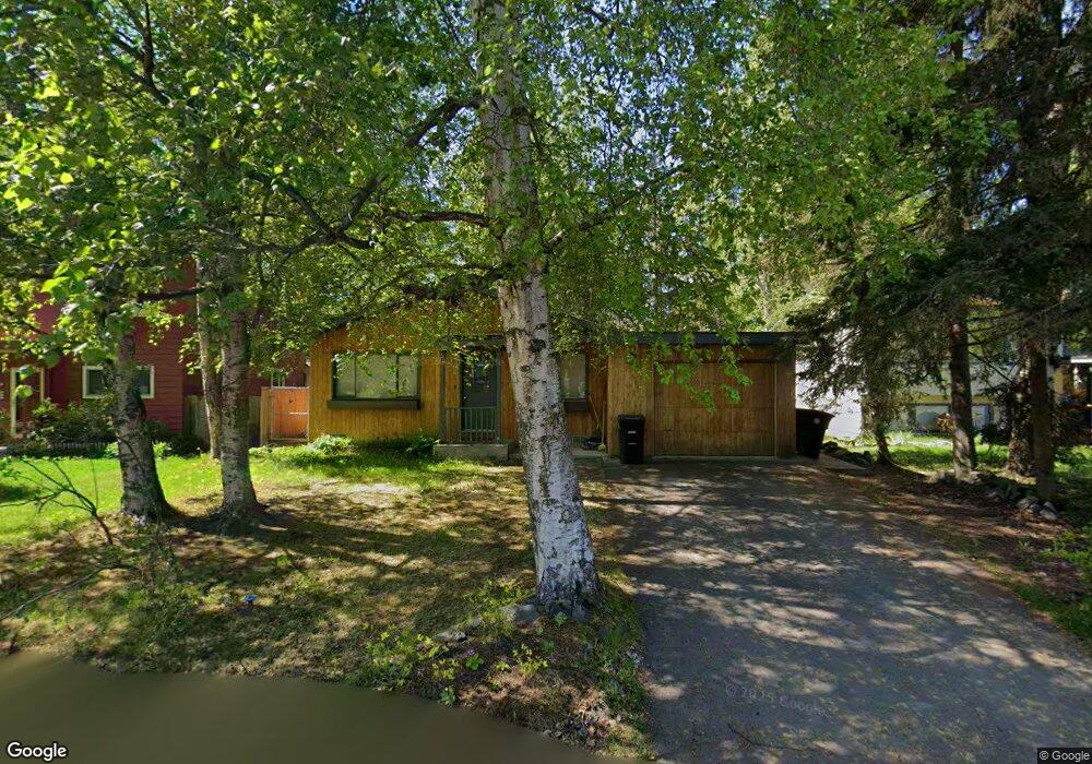 2424 Spurr Ln, Anchorage, AK 99517 - photo 1