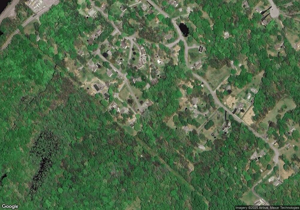 14 Circle Dr, Wappingers Falls, NY 12590 - photo 1