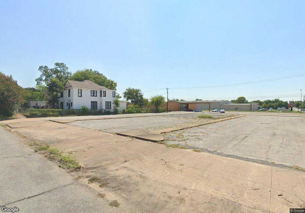 510 S Mirick Ave, Denison, TX 75020 - photo 1