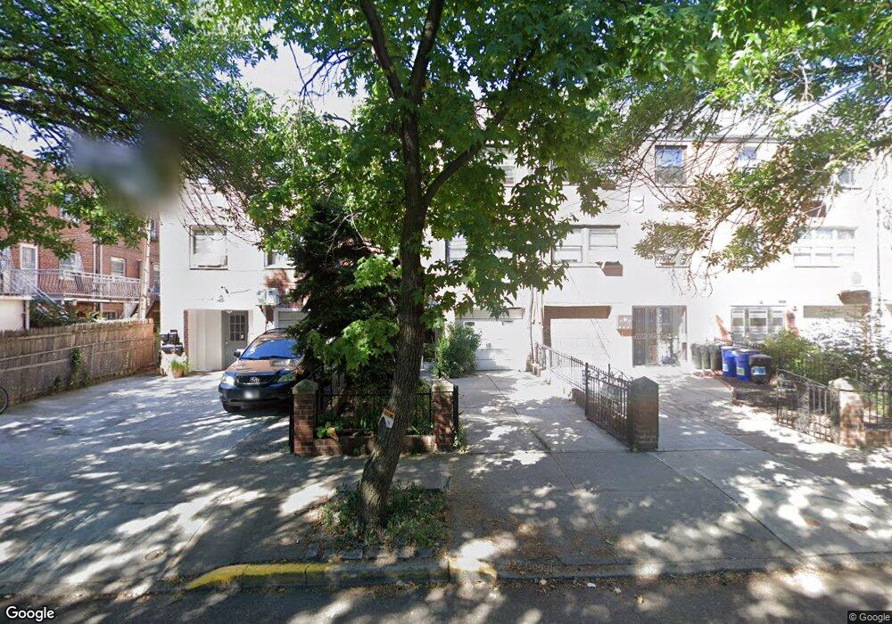 3050 70th St unit 3rd Fl, East Elmhurst, NY 11370 - photo 1