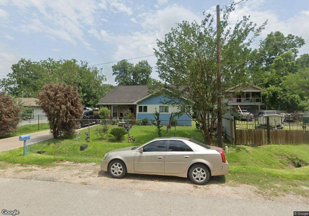 907 Ringold St, Houston, TX 77088 - photo 1