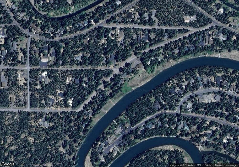 17061 Upland Rd, Bend, OR 97707 - photo 1