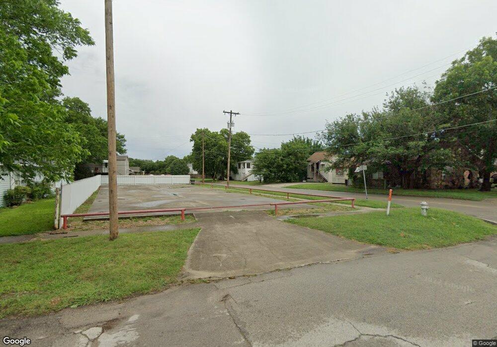 703 2nd Ave NW, Ardmore, OK 73401 - photo 1