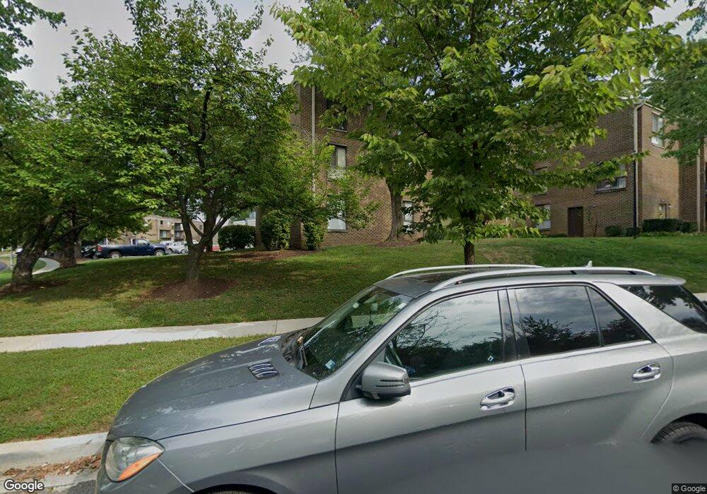 17821 Buehler Rd unit 105, Olney, MD 20832 - photo 1