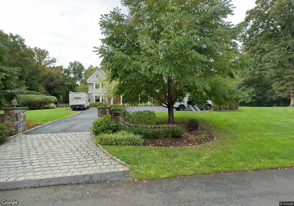 86 Pembroke Rd, Darien, CT 06820 - photo 1