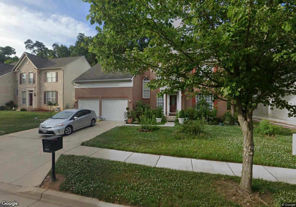 5610 Silk Tree Dr, Riverdale, MD 20737 - photo 1