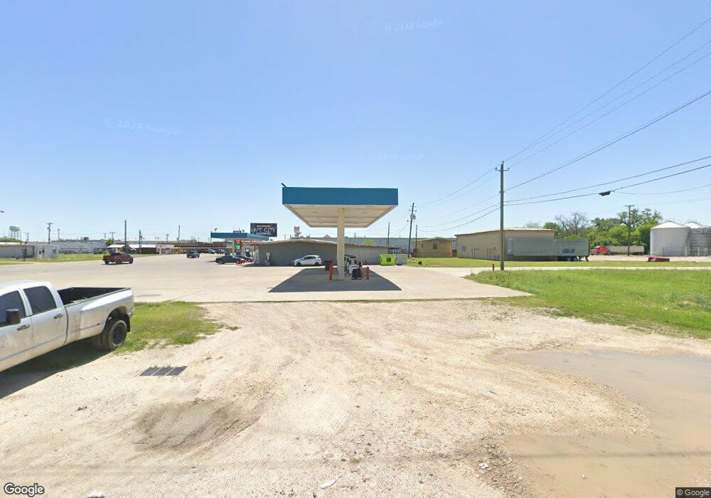 1800 Avenue F, Bay City, TX 77414 - photo 1