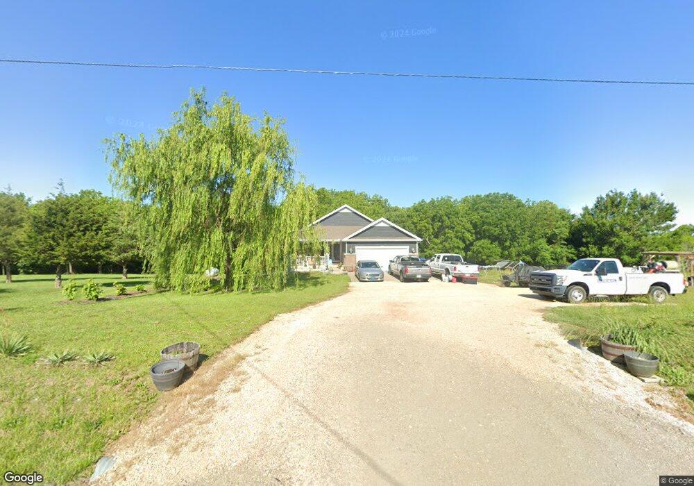 8521 SW Wanamaker Rd, Wakarusa, KS 66546 - photo 1