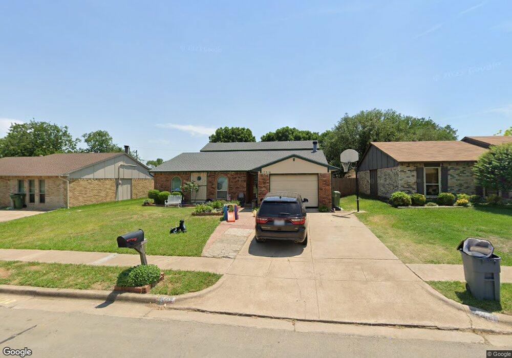 7216 Chatham Rd, North Richland Hills, TX 76182 - photo 1