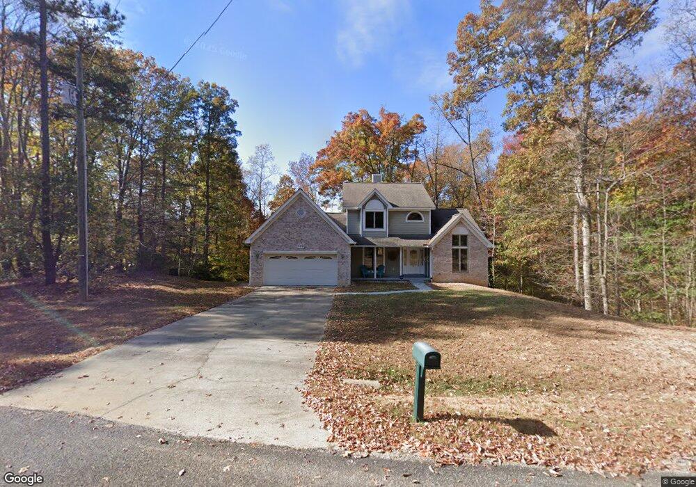 302 Castle Dr, Montross, VA 22520 - photo 1