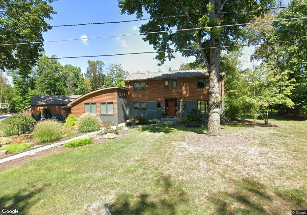 51 Braeburn Dr, Princeton, NJ 08540 - photo 1