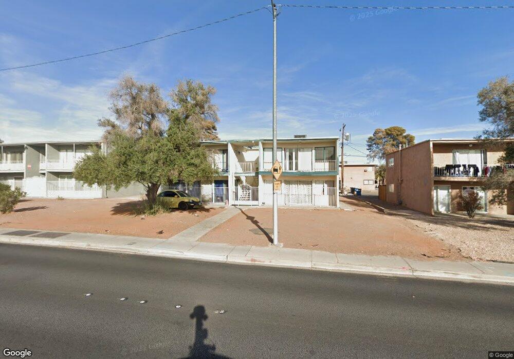 1402 E Desert Inn Rd unit 2, Las Vegas, NV 89169 - photo 1