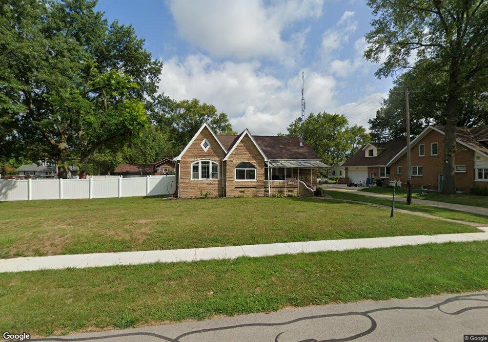 755 W Water St, Berne, IN 46711 - photo 1