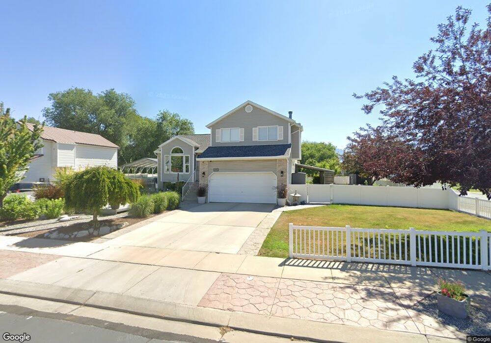 8381 S Plum Creek Dr, West Jordan, UT 84088 - photo 1