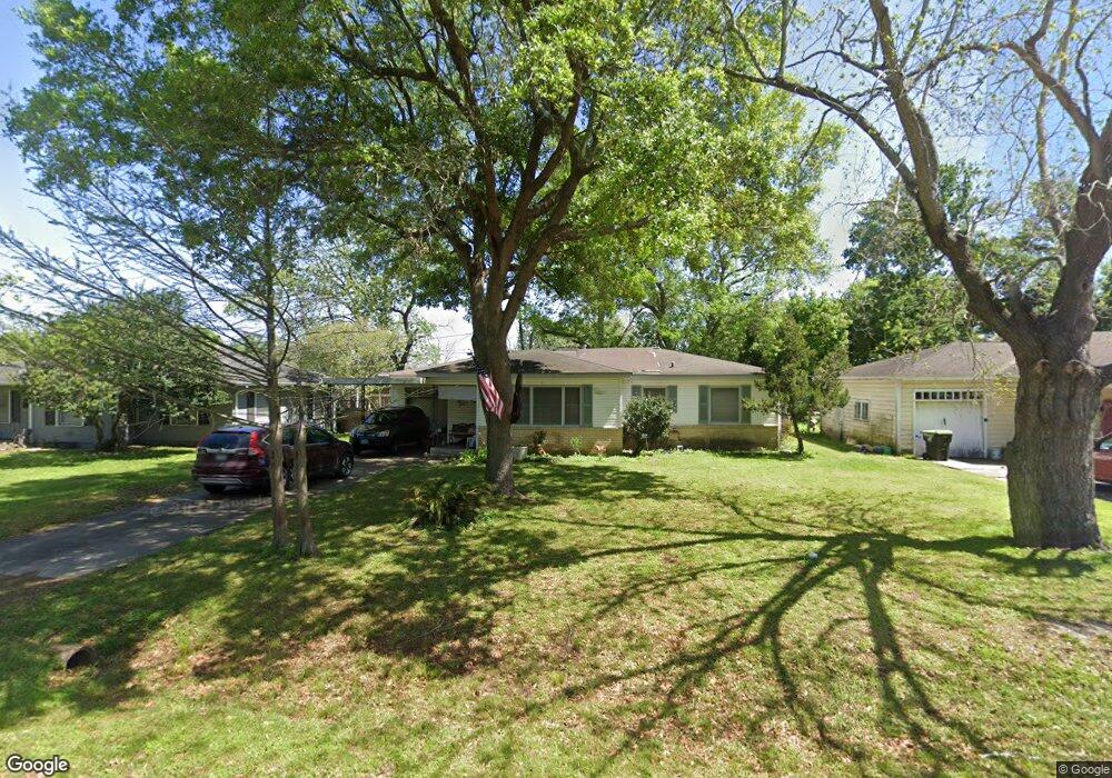 1309 Highland Dr, Bay City, TX 77414 - photo 1