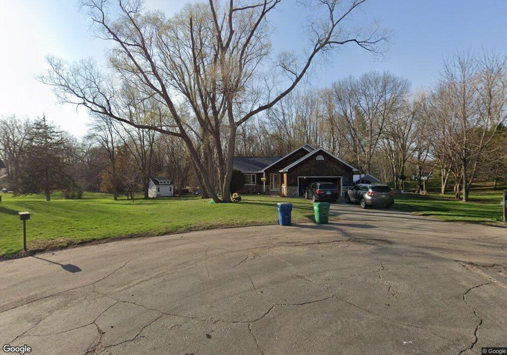 5750 Smithtown Cir, Excelsior, MN 55331 - photo 1