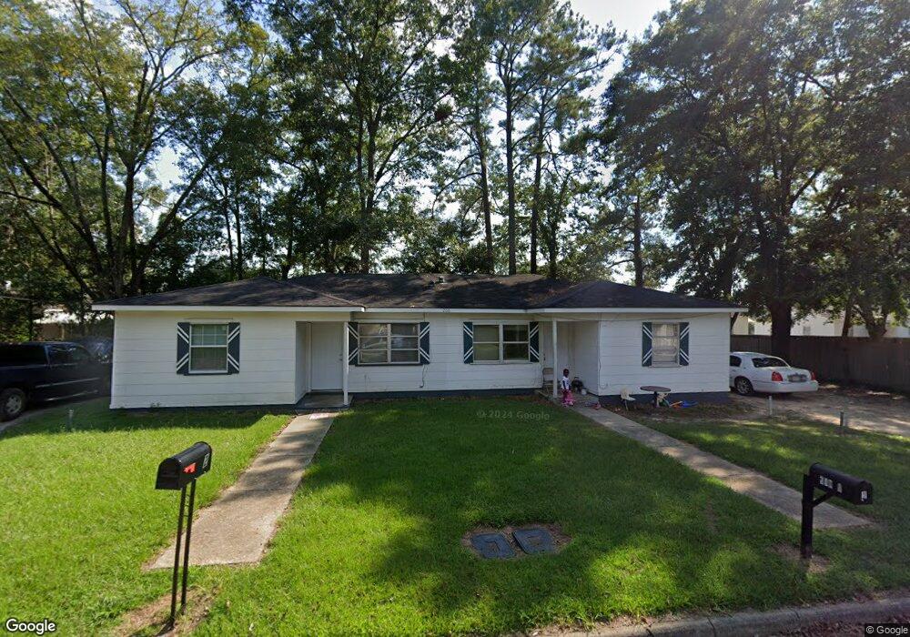 206 Chalker St, Dothan, AL 36301 - photo 1