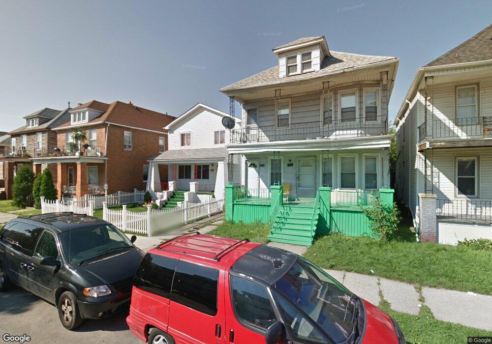 9375 Charest St, HamtraMcK, MI 48212 - photo 1