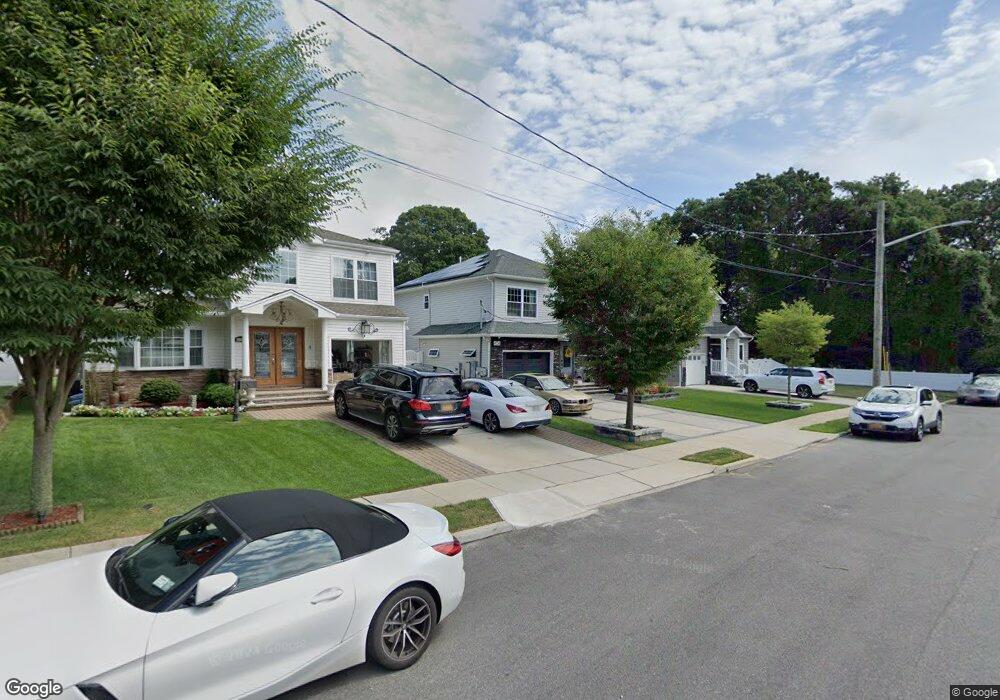 404 Cornell St, West Hempstead, NY 11552 - photo 1