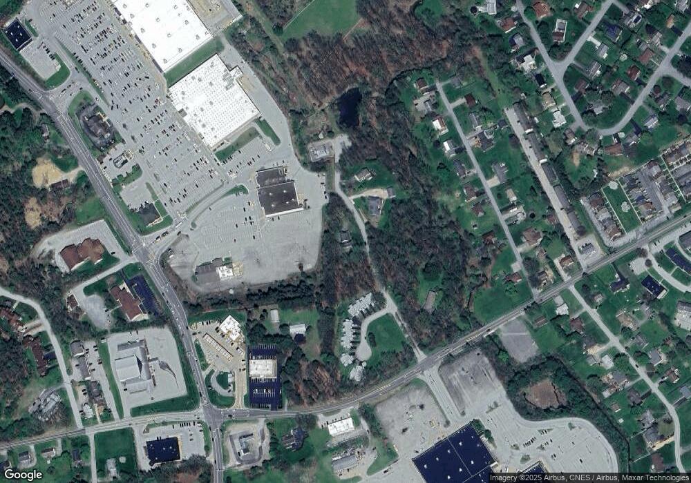 205 Woodridge Ln, Indiana, PA 15701 - photo 1