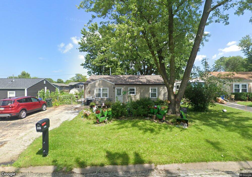 7419 Kelling St, Davenport, IA 52806 - photo 1