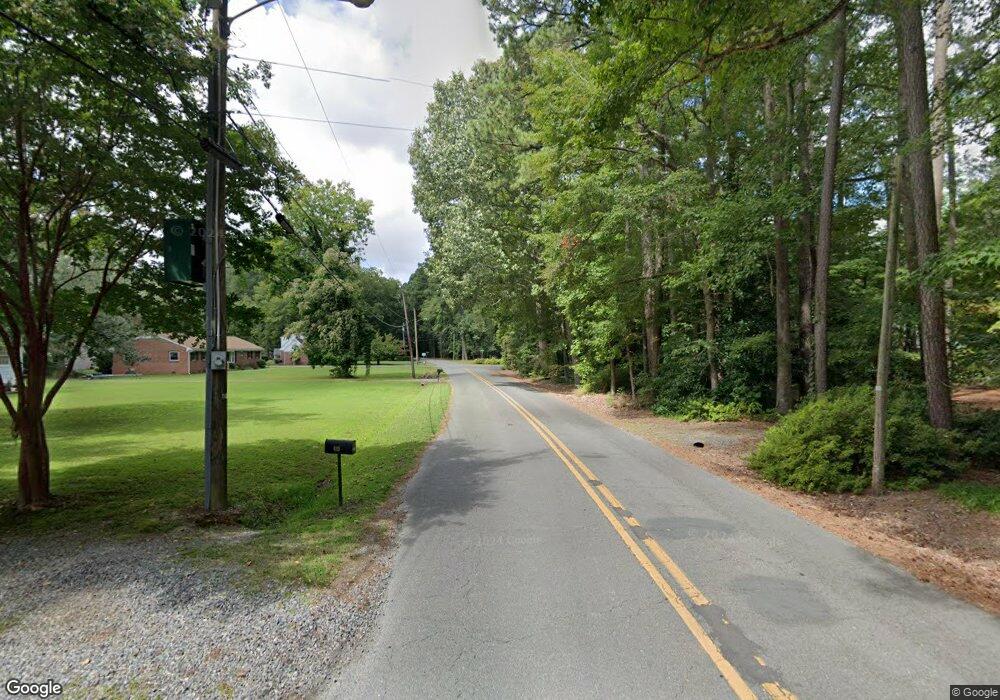 370 W Euclid Blvd, West Point, VA 23181 - photo 1