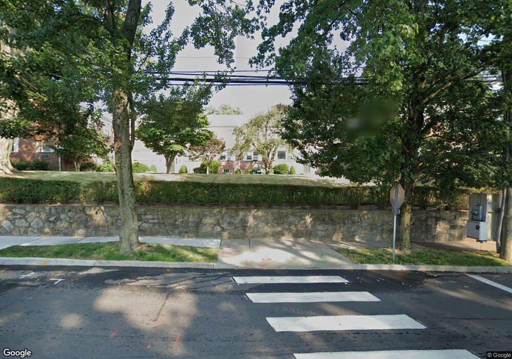 264 Glenbrook Rd unit A, Stamford, CT 06906 - photo 1