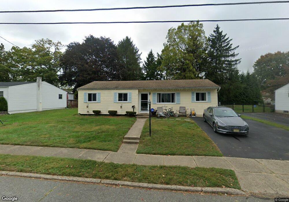 51 Lawrence Dr, Hackettstown, NJ 07840 - photo 1