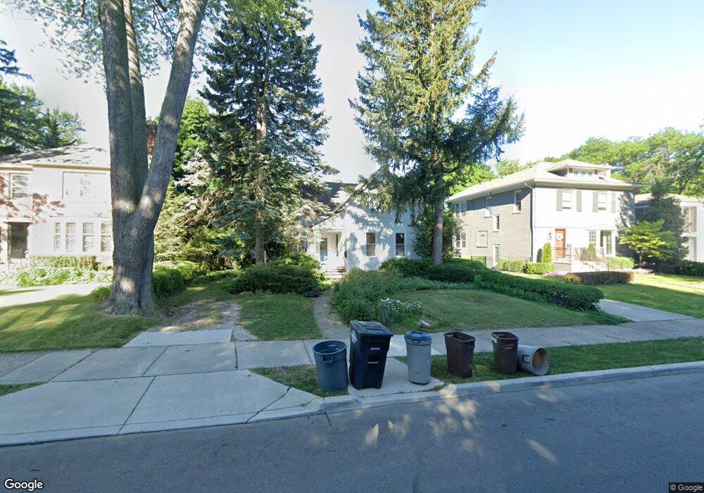 505 Neff Rd, Grosse Pointe, MI 48230 - photo 1