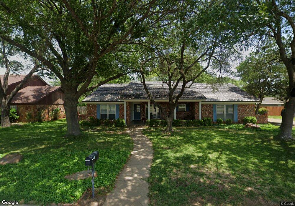 1011 Berkley Dr, Cleburne, TX 76033 - photo 1