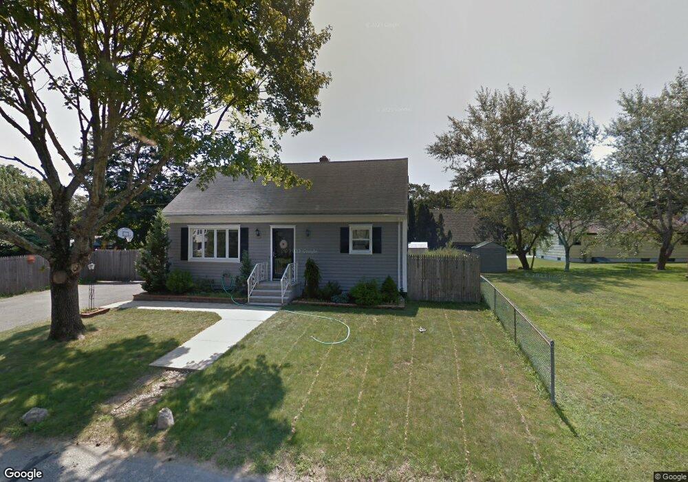 18 Kevin Dr, North Dartmouth, MA 02747 - photo 1