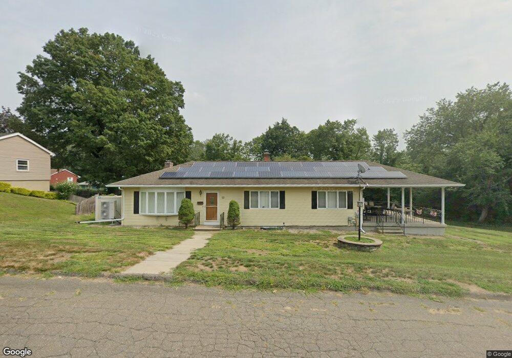 93 Fairway Dr, Ludlow, MA 01056 - photo 1