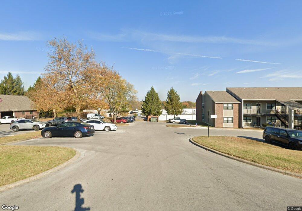 2100 Oakside Ct, Louisville, KY 40291 - photo 1