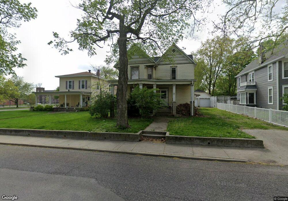 107 N Union St, Lincoln, IL 62656 - photo 1