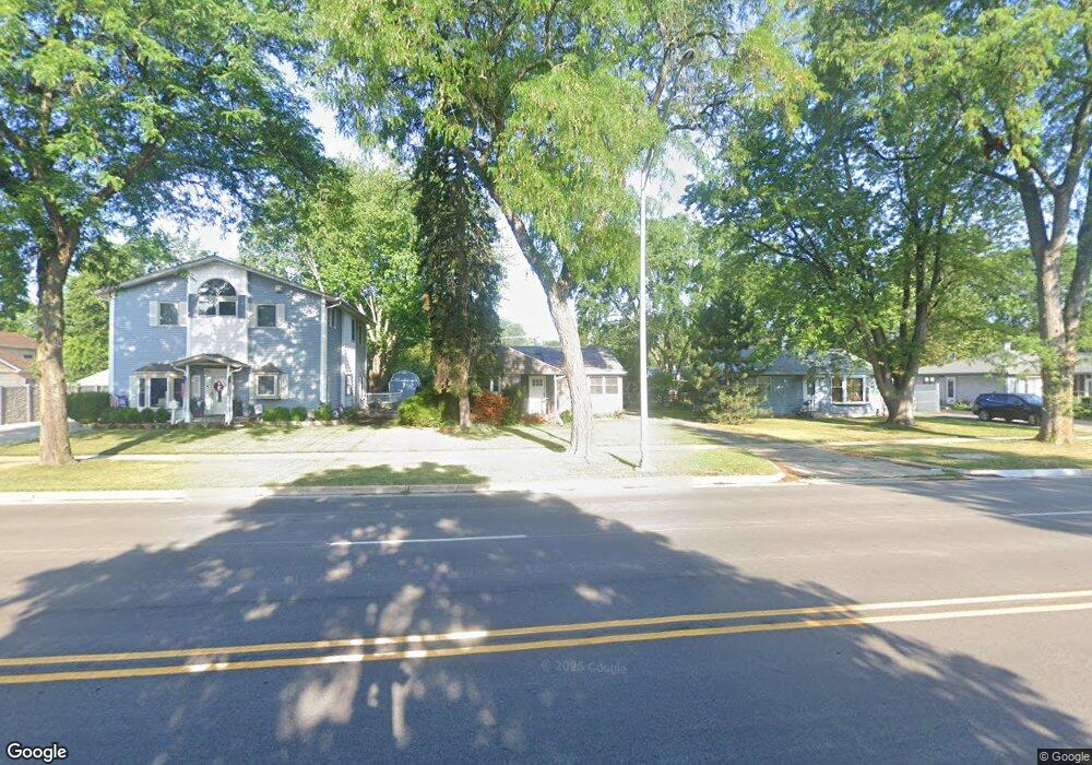 2403 Wilke Rd, Rolling Meadows, IL 60008 - photo 1